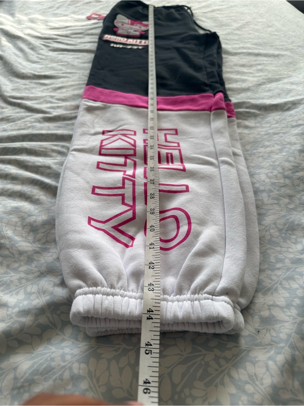 Hello Kitty Black, White & Pink Patch Jogger Sweatpants - Picture 5 of 9
